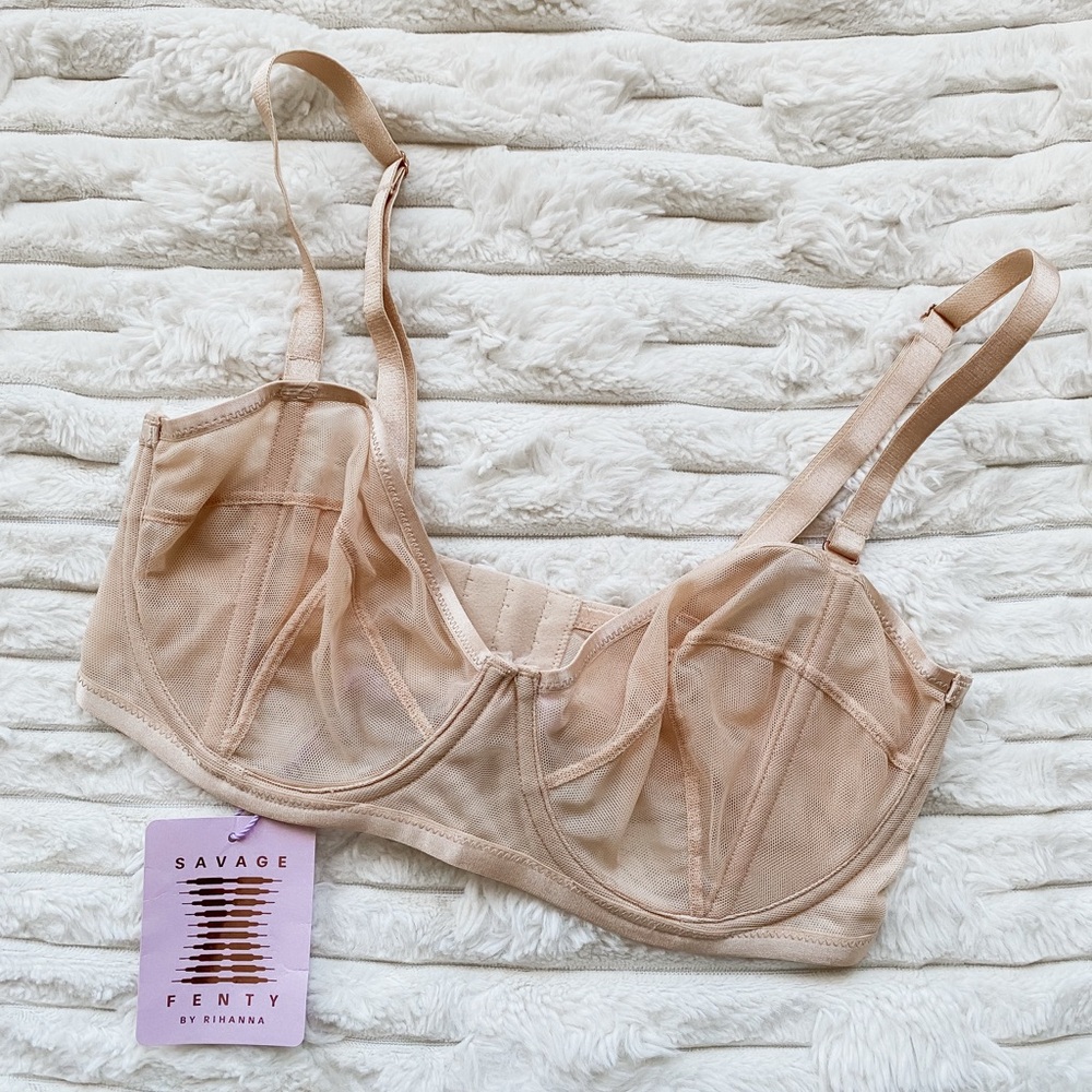 SAVAGE x FENTY Mesh Removable Strap Beige Bra